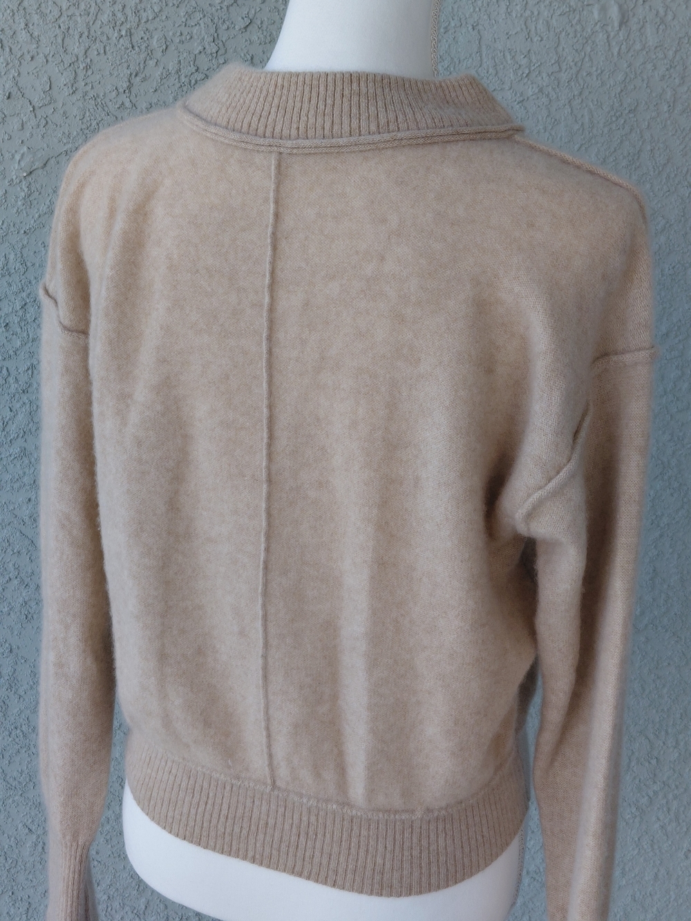 Free People 100% Cashmere Cropped Sweater Beige Mock Neck Soft Cozy Size S/P - Picture 4 of 9